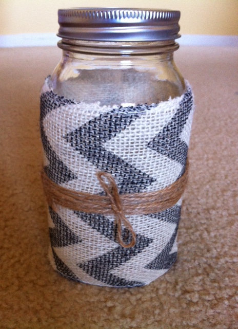 DIY: Mason Jar Vase
